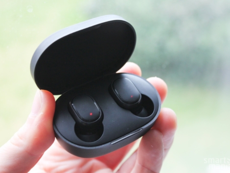 earbuds