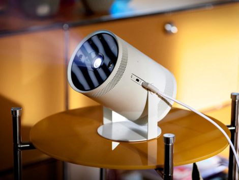 projector